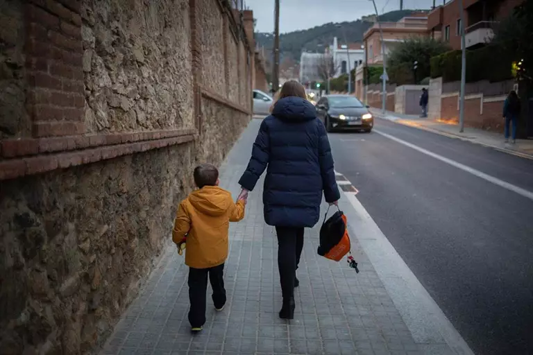 ASEAF pide al Gobierno que busque un hogar para los casi 1.200 niños de 0 a 6 años que crecen en centros residenciales