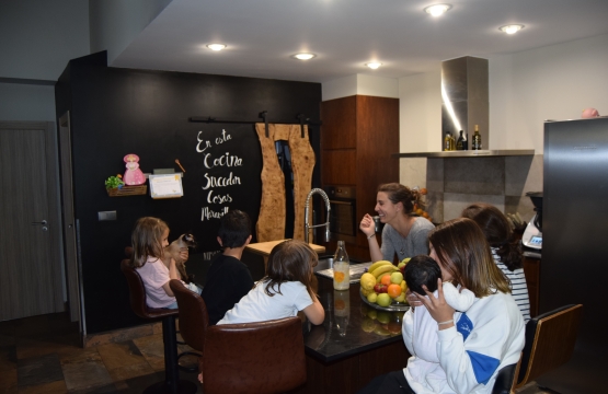“Non somos heroes”, o acollemento familiar faise visible como a mellor vía para a infancia protexida pola Administración.