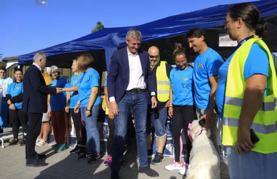 La Xunta ampliará un 20 % las ayudas a las familias que acogen menores desamparados